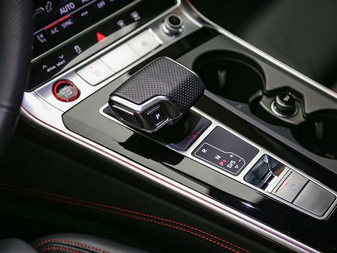 Certified 2021 Audi RS 6 w/ Executive Package AWD/4WD image 24