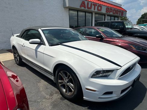 Used 2013 Ford Mustang Premium RWD image 1