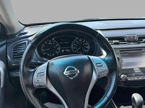 Used 2013 Nissan Altima 2.5 SV w/ 2.5SV Convenience Pkg FWD image 23