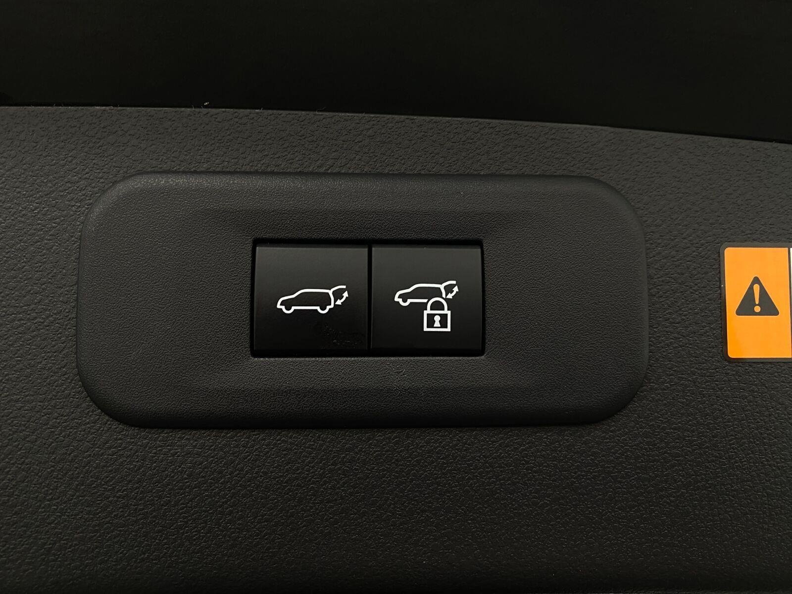 Certified 2025 Lexus NX 350h AWD w/ Accessory Package (2T) image 6