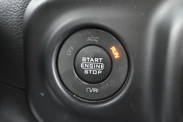 Used 2022 Jeep Gladiator Mojave w/ LED Lighting Group AWD/4WD image 34