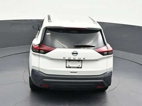Used 2021 Nissan Rogue S FWD image 18