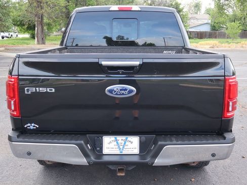 Used 2015 Ford F150 Lariat w/ Equipment Group 502A Luxury AWD/4WD image 6