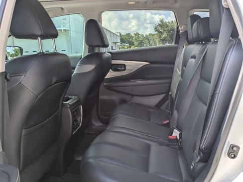 Used 2017 Nissan Murano Platinum w/ Platinum Technology Package AWD/4WD image 10