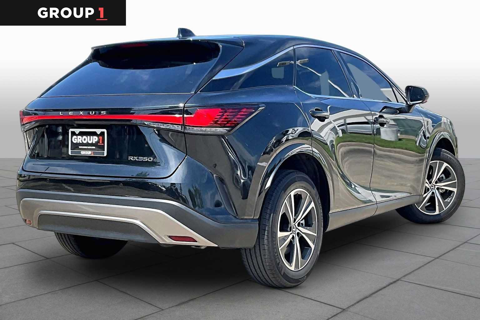 Used 2025 Lexus RX 350 FWD w/ Technology Package image 11