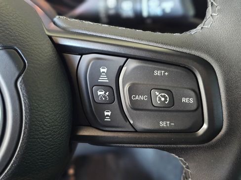 New 2026 Jeep Wrangler Unlimited Sport AWD/4WD image 18