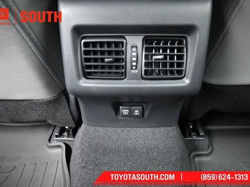 New 2026 Toyota Camry SE FWD image 27