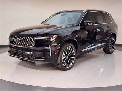 New 2025 Volvo XC90 T8 Plus w/ Protection Package Premier