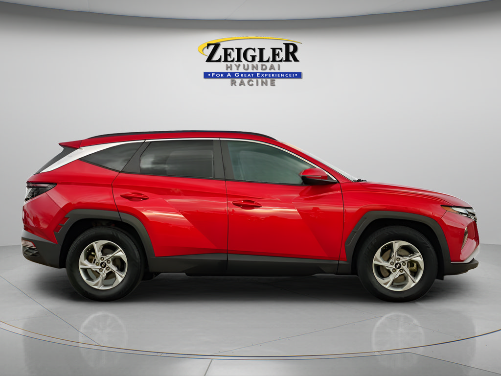Used 2023 Hyundai Tucson SEL FWD image 8