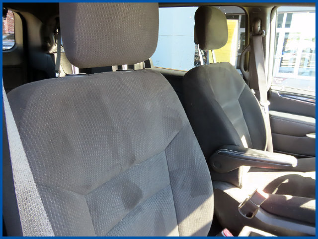 Used 2015 Dodge Grand Caravan SE FWD image 9