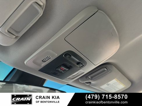 Used 2019 Toyota Camry SE image 20