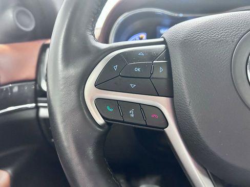 Used 2021 Jeep Grand Cherokee Overland image 10