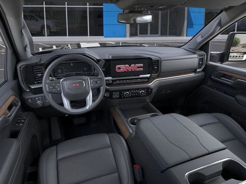 New 2025 GMC Sierra 2500 SLT w/ SLT Premium Package image 31