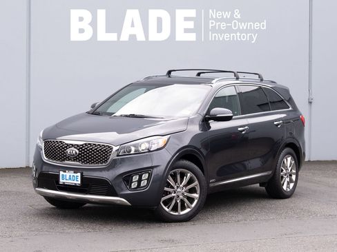 Used 2017 Kia Sorento SX image 1