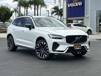 New 2026 Volvo XC60 B5 Ultra w/ Climate Package