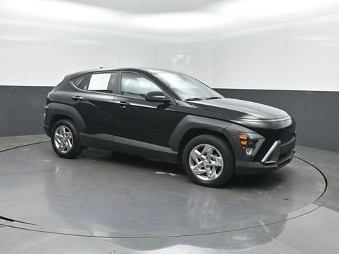 Used 2025 Hyundai Kona SE FWD image 34
