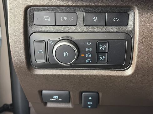 Certified 2024 Ford F350 King Ranch w/ FX4 Off-Road Package AWD/4WD image 25