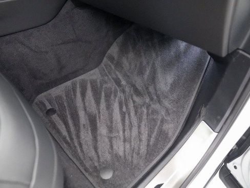 Used 2025 Land Rover Range Rover Sport Dynamic SE image 23