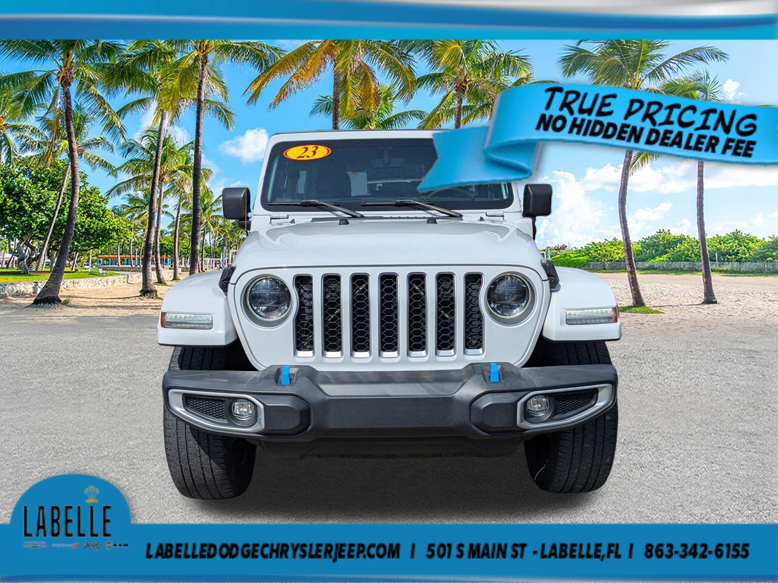 Used 2023 Jeep Wrangler Unlimited Sahara AWD/4WD image 9