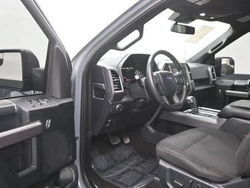 Used 2020 Ford F150 XLT w/ Equipment Group 302A Luxury AWD/4WD image 11
