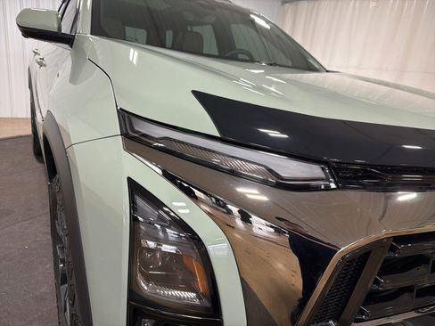 Used 2025 Chevrolet Equinox ACTIV w/ Safety and Technology Package image 13