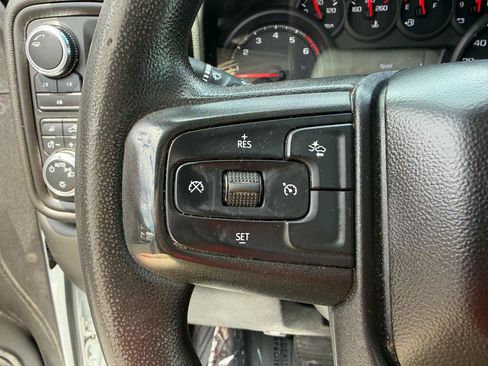 Used 2024 GMC Sierra 2500 Pro AWD/4WD image 27