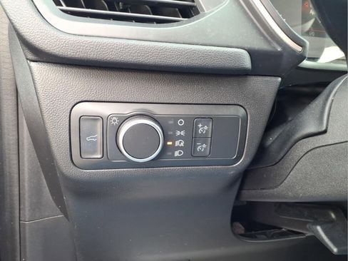 Used 2022 Ford Escape SE w/ SE Sport Appearance Package image 15