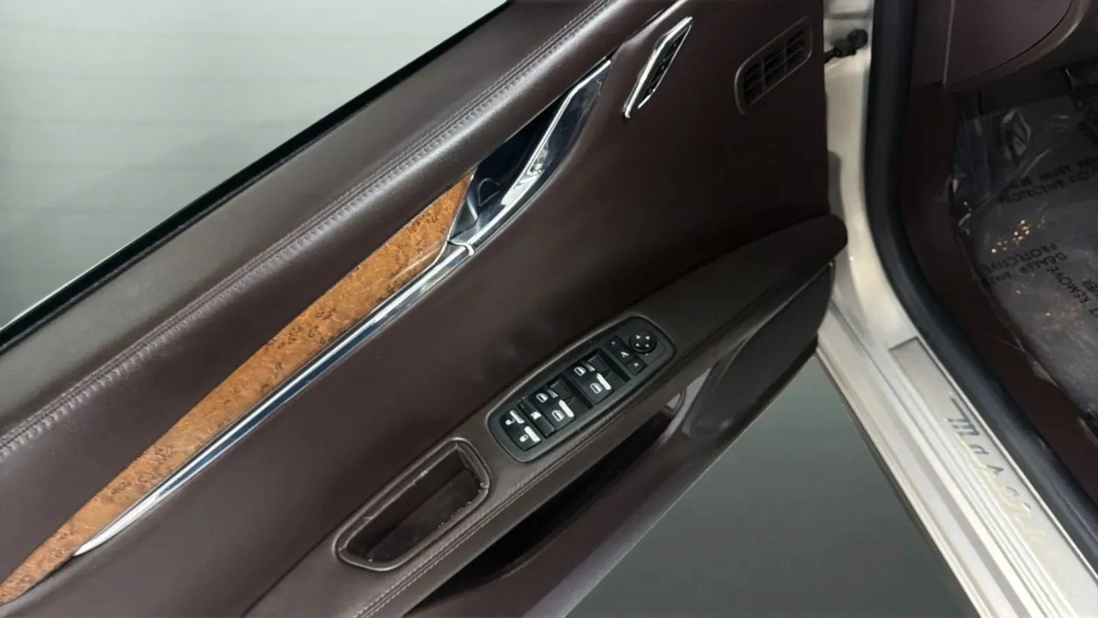 Used 2014 Maserati Quattroporte S Q4 AWD/4WD image 17