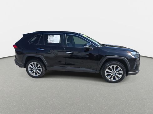 Used 2022 Toyota RAV4 Limited w/ Limited Grade Weather Package image 4