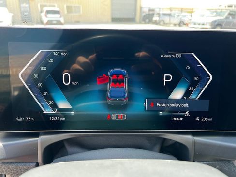 Used 2023 BMW i4 eDrive40 w/ Premium Package RWD image 5