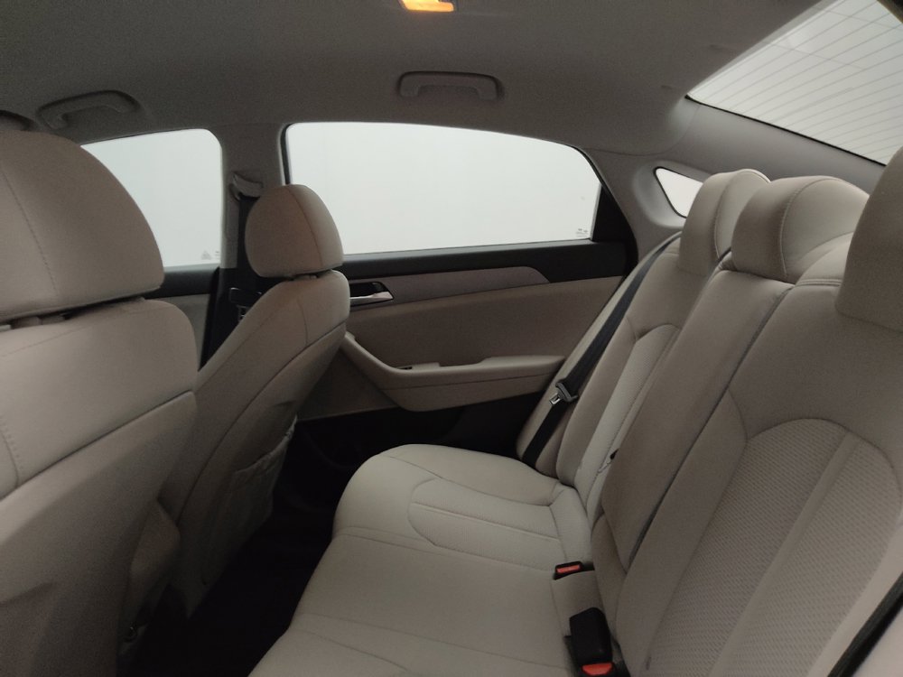 Used 2019 Hyundai Sonata ECO FWD image 18