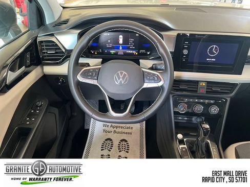Used 2025 Volkswagen Taos S AWD/4WD image 14
