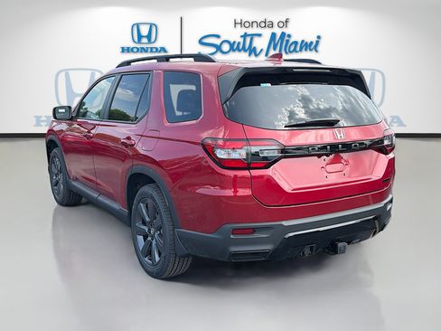 New 2026 Honda Pilot Sport image 5