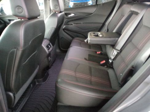 Used 2024 Chevrolet Equinox RS FWD image 20
