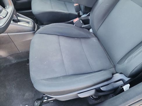 Used 2023 Nissan Kicks S image 16