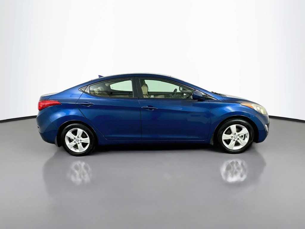 Used 2013 Hyundai Elantra GLS w/ Preferred Pkg FWD image 4