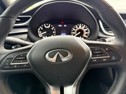 Used 2025 INFINITI QX50 Pure AWD/4WD image 11