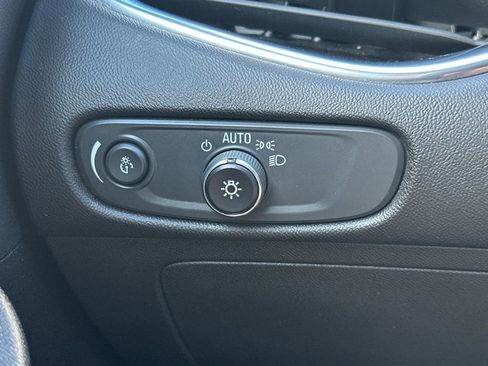 Used 2024 Chevrolet Malibu LT image 31