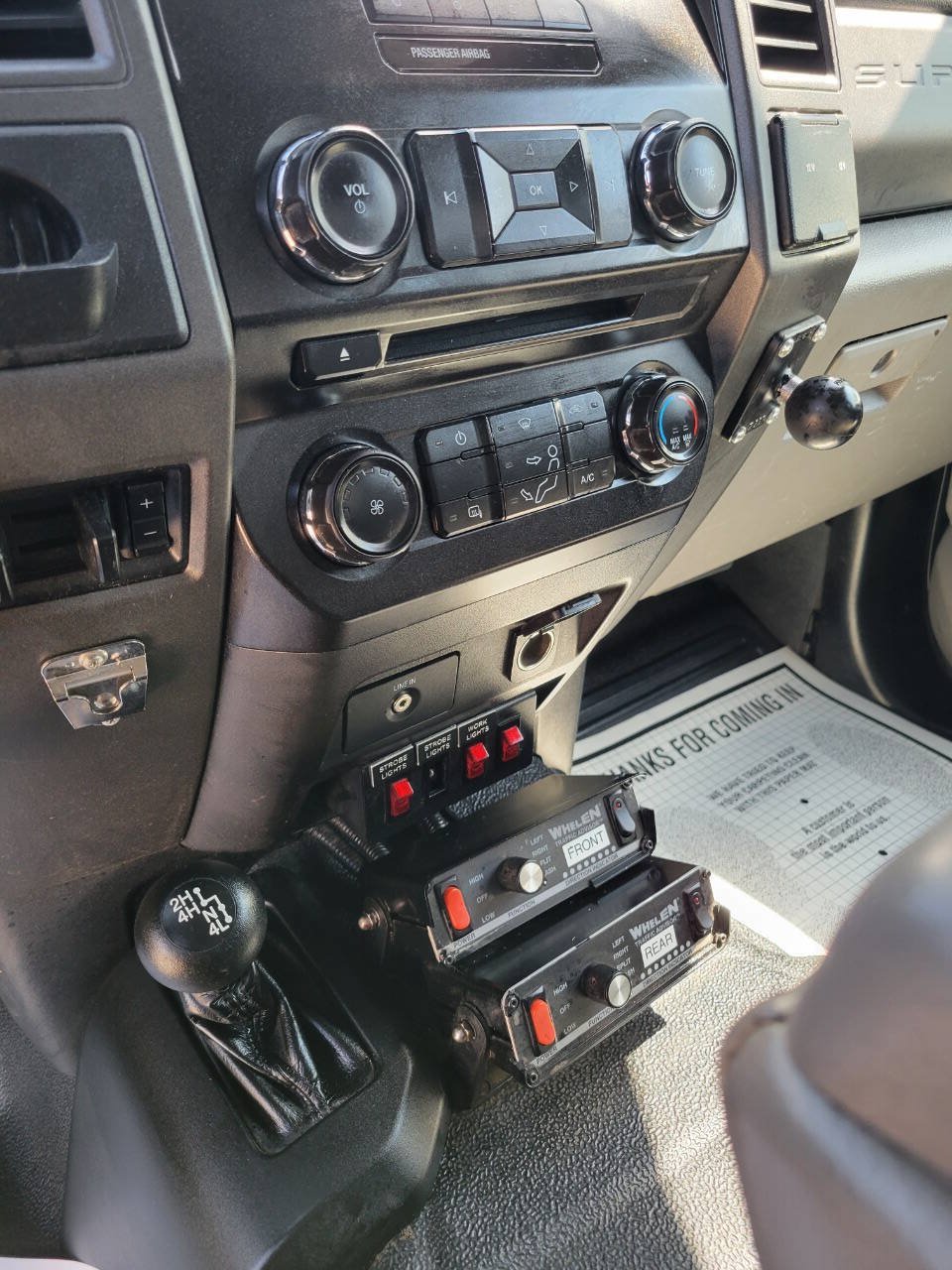 Used 2017 Ford F550 4x4 SuperCab Super Duty image 5