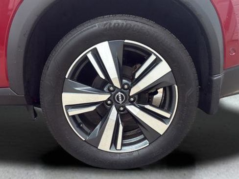 Used 2023 Nissan Rogue SL w/ SL Premium Package AWD/4WD image 32