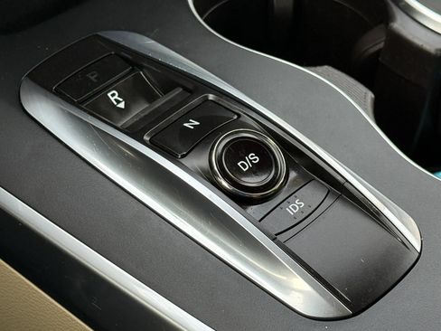 Used 2016 Acura MDX SH-AWD image 22