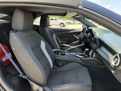 Used 2023 Chevrolet Camaro LT RWD image 26