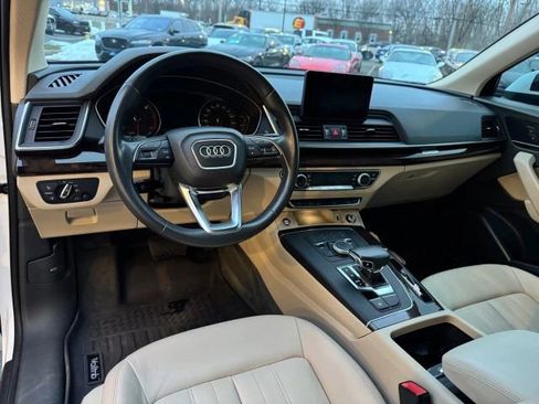 Used 2020 Audi Q5 2.0T Premium image 35