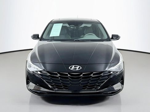 Used 2022 Hyundai Elantra SEL w/ Convenience + Premium Package FWD image 8