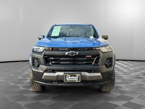 Used 2025 Chevrolet Colorado Trail Boss image 2