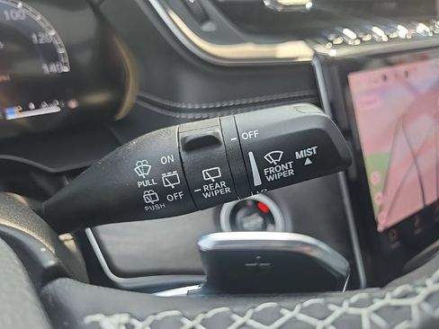 New 2025 Jeep Grand Cherokee L Limited w/ Luxury Tech Group II image 50