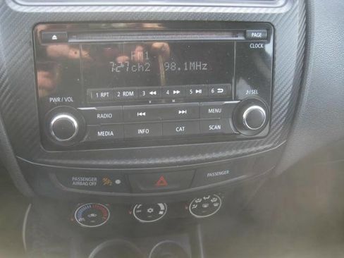 Used 2016 Mitsubishi Outlander Sport ES image 21