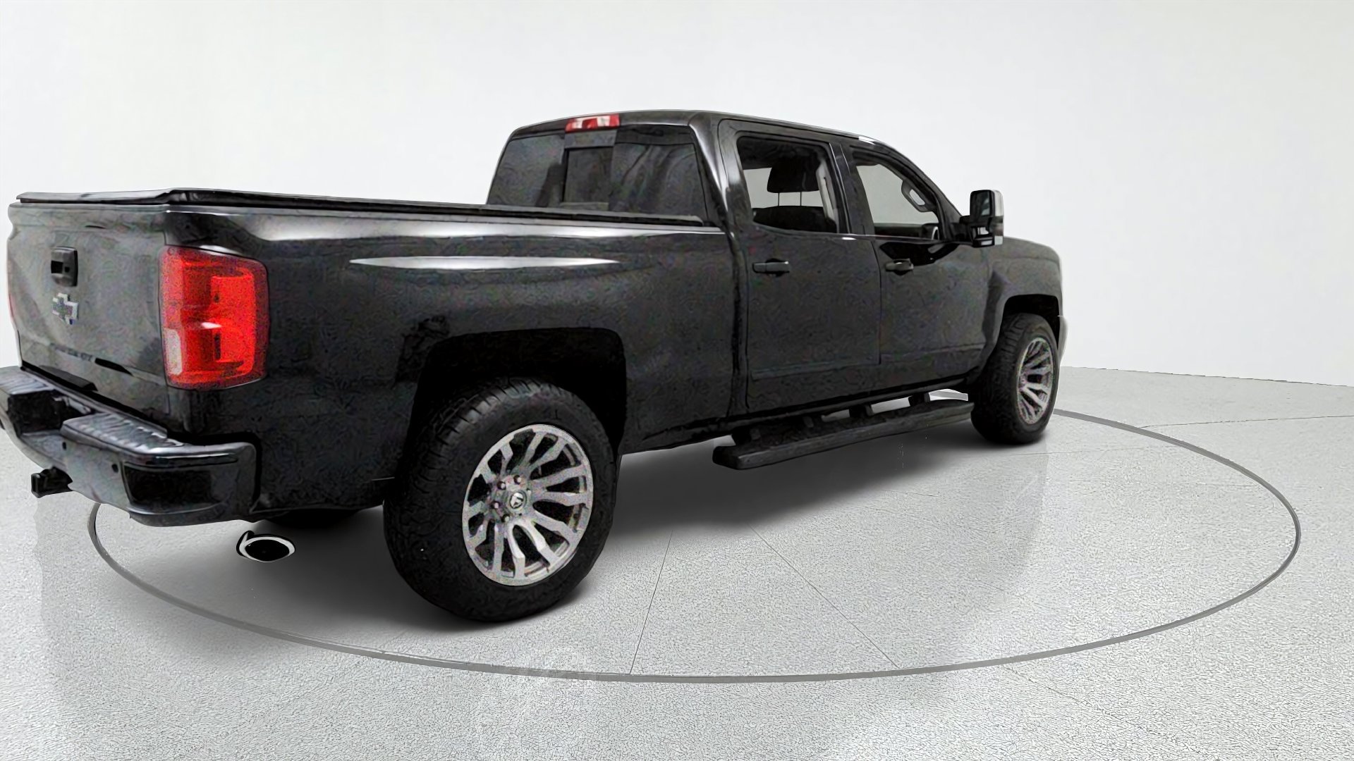 Used 2018 Chevrolet Silverado 1500 High Country AWD/4WD image 5