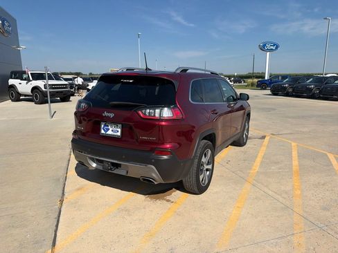 Used 2021 Jeep Cherokee Limited w/ Trailer Tow Group AWD/4WD image 8