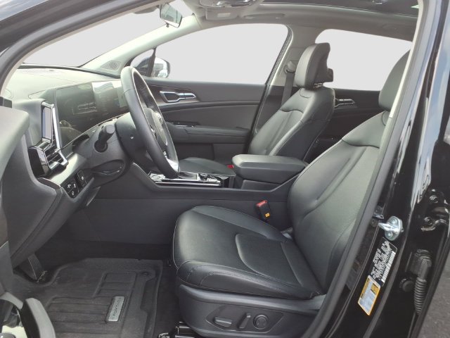 Used 2025 Kia Sportage EX w/ Premium Package AWD/4WD image 8
